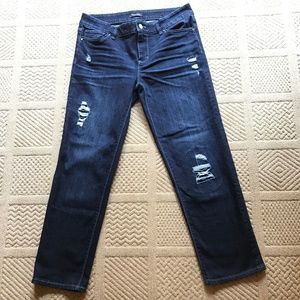 White House Black Market Crop Jeans EUC